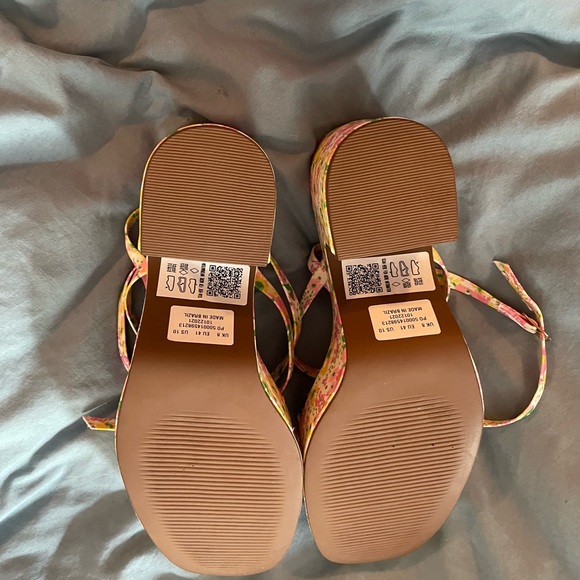 ASOS strappy sandals - Picture 4 of 4